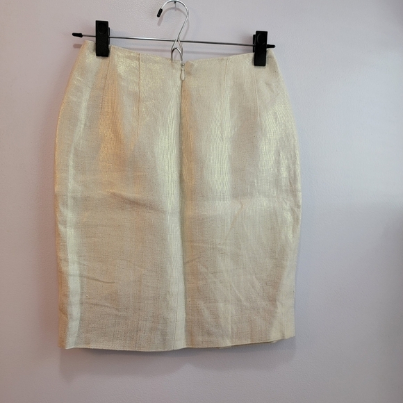 Marc Cain Cream and Gold Metallic Pencil Skirt Size K1 (0) - Picture 2 of 5